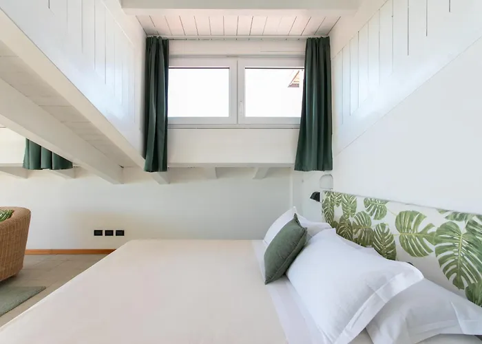 Harvey & Hotel 4*