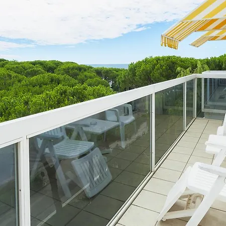 Aparthotelharvey Hotel 4*