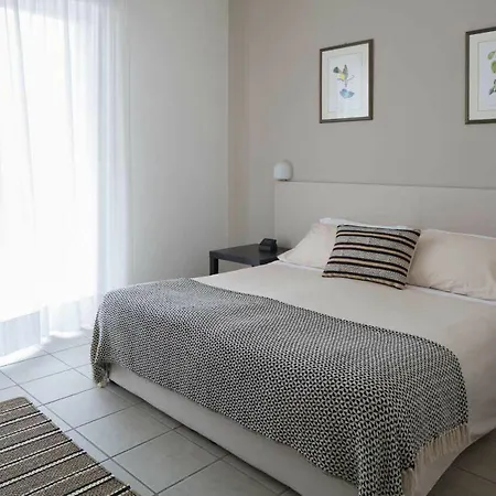 Aparthotelharvey Hotel