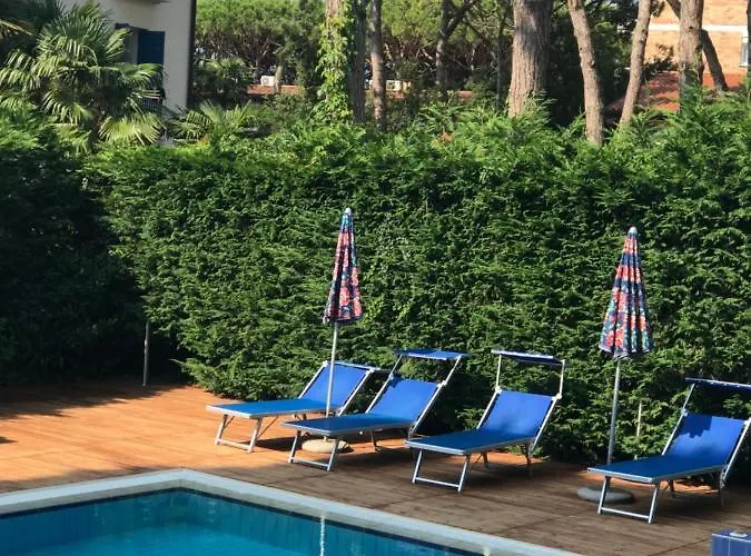 Hotel Harvey &