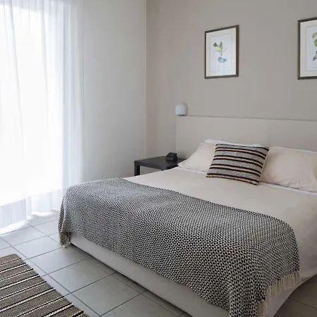 Aparthotelharvey 4*