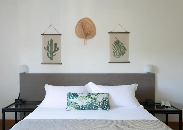 Harvey & מלון לידו די ג'סולו